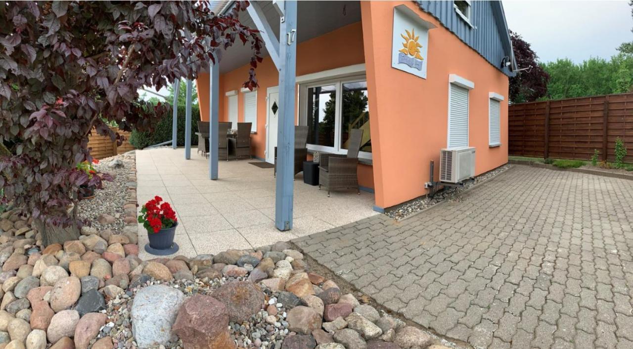 Ferienhaus Zur Sonne, Zislow Exterior foto