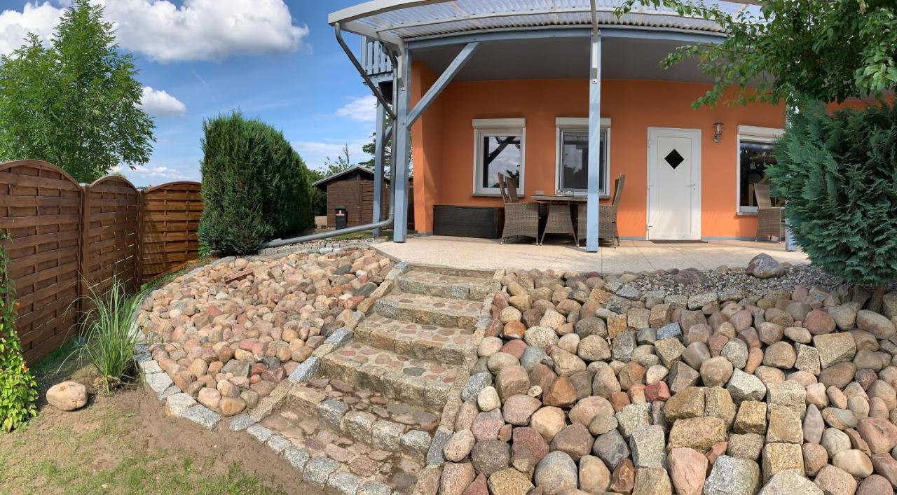 Ferienhaus Zur Sonne, Zislow Exterior foto